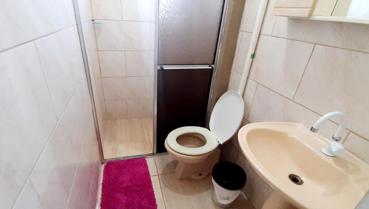 Kitnet S2 Em Torres-Rs - Na Mais Bela Praia Gaucha - Cozinha - Banheiro - Ar Condicionado - Tv Smart 32' - Wi-Fi - Estacionamento - Anfitria Superhost No Bnb エクステリア 写真